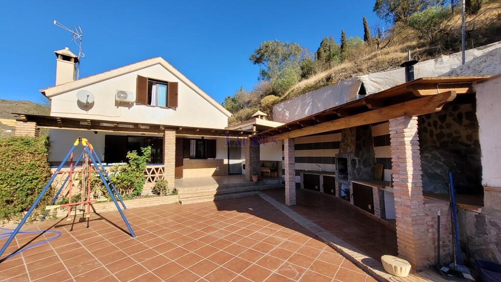 Villa for Sale in Torrox