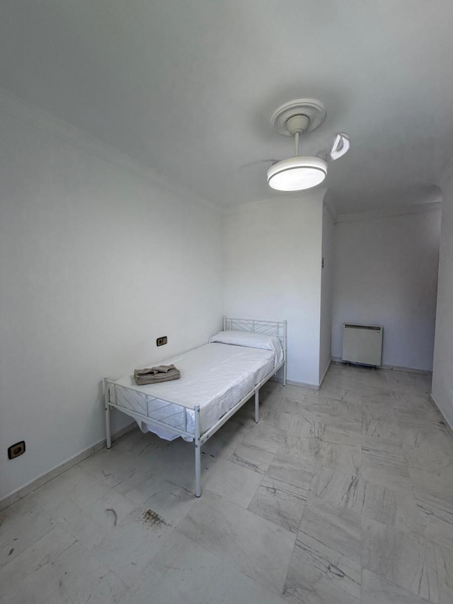 Flat for Rent in Torremolinos