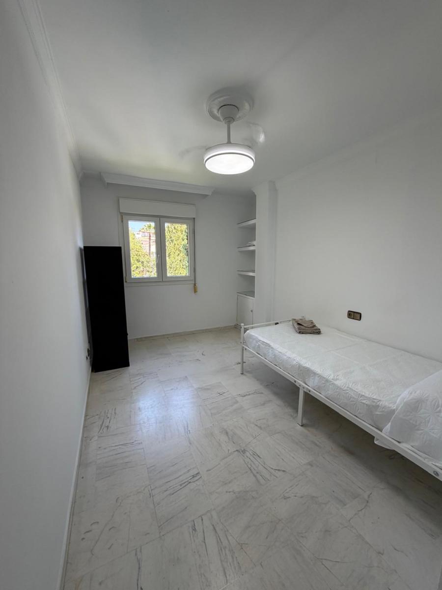 Flat for Rent in Torremolinos