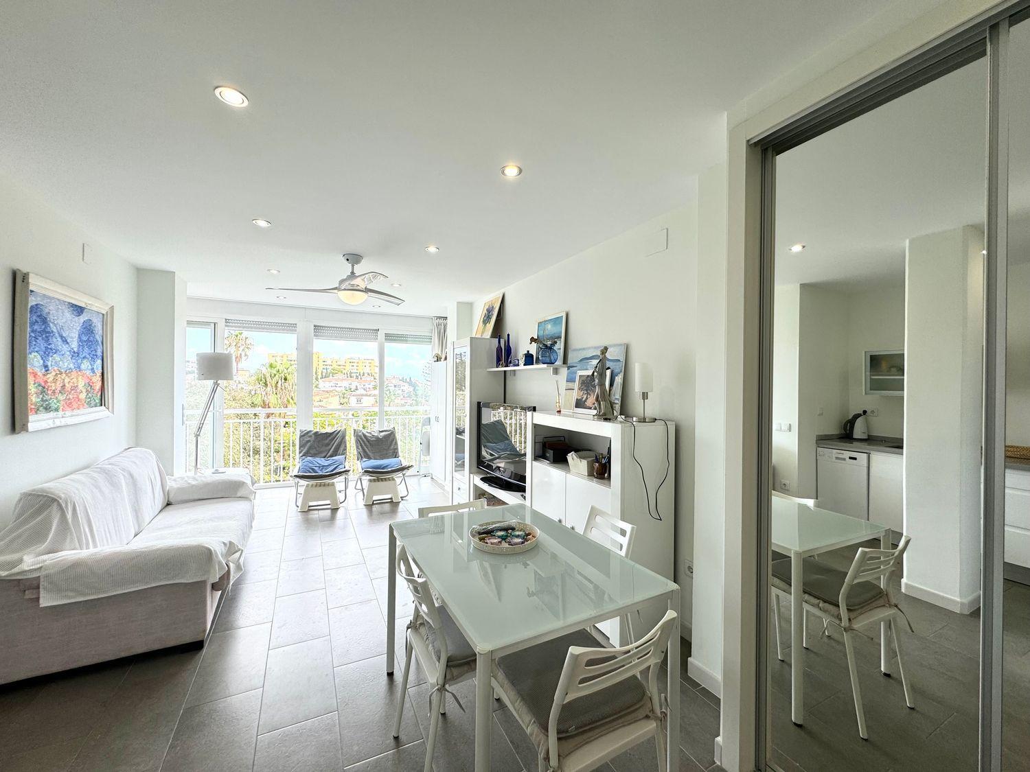 Flat for Rent in Benalmádena