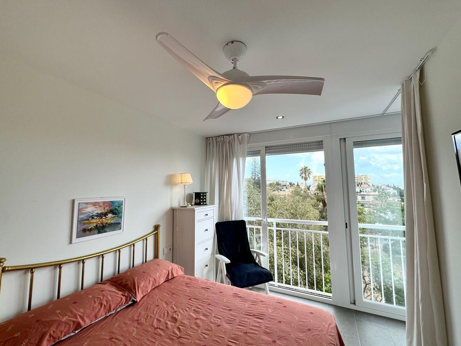 Flat for Rent in Benalmádena