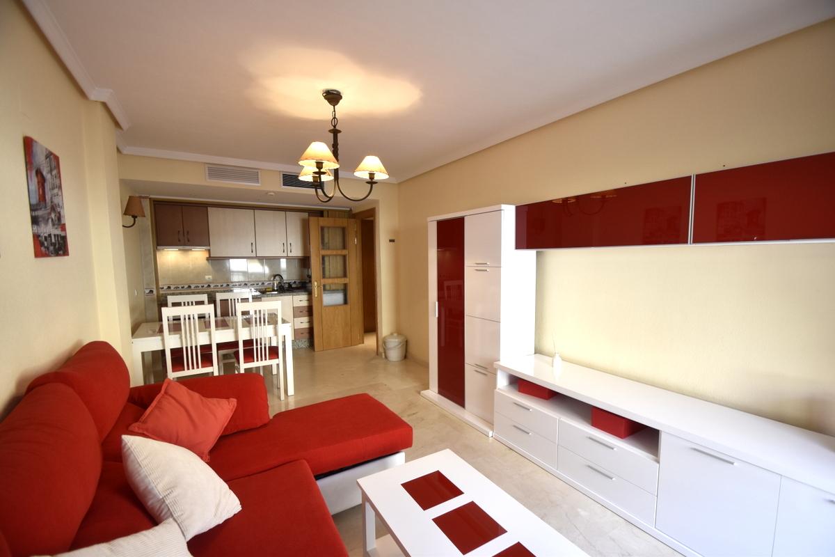 Flat for Rent in Benalmádena