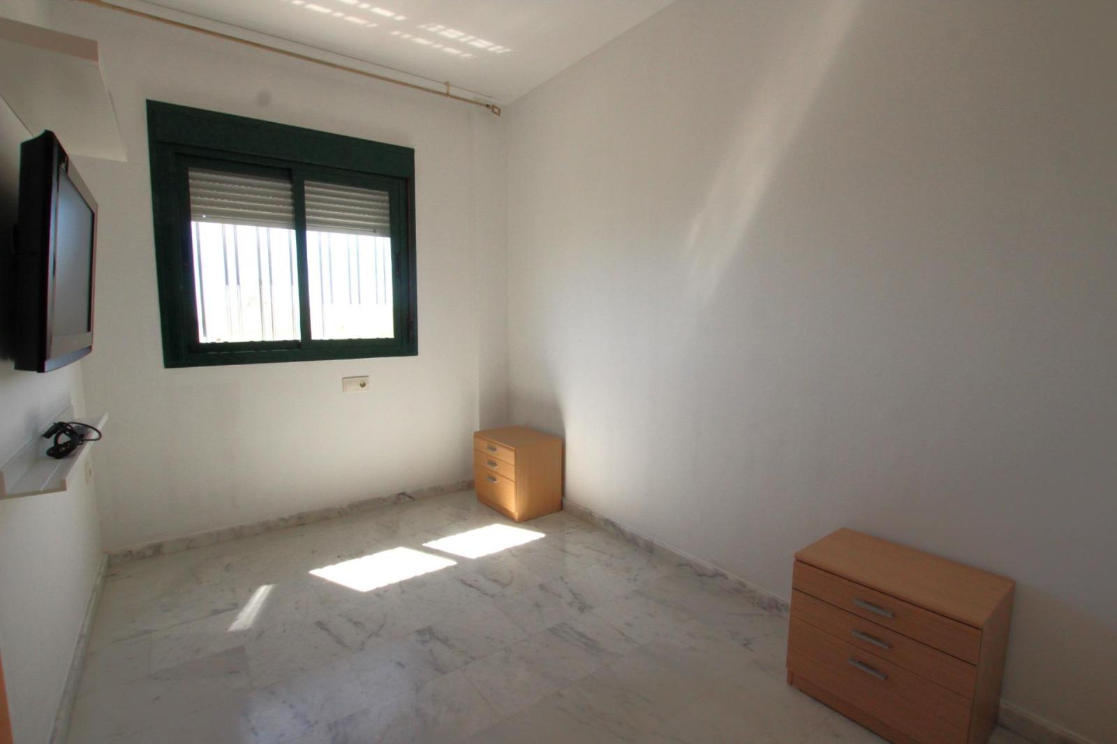 Flat for Sale in Benalmádena