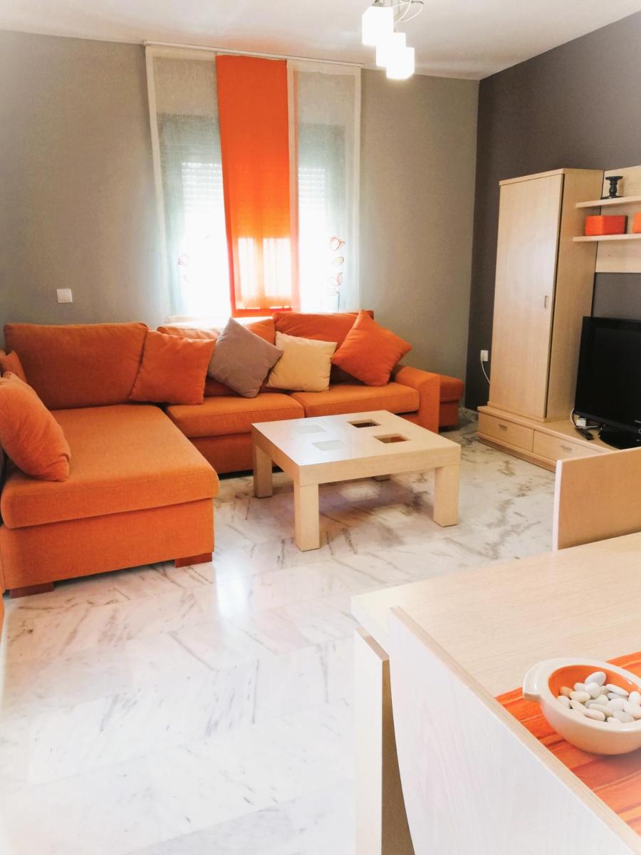 Flat for Sale in Benalmádena