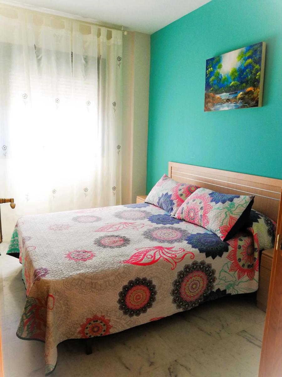 Flat for Sale in Benalmádena
