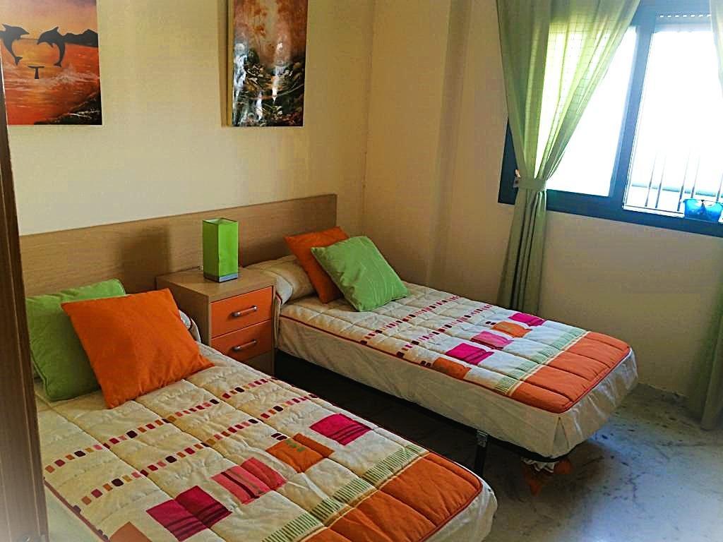 Flat for Sale in Benalmádena