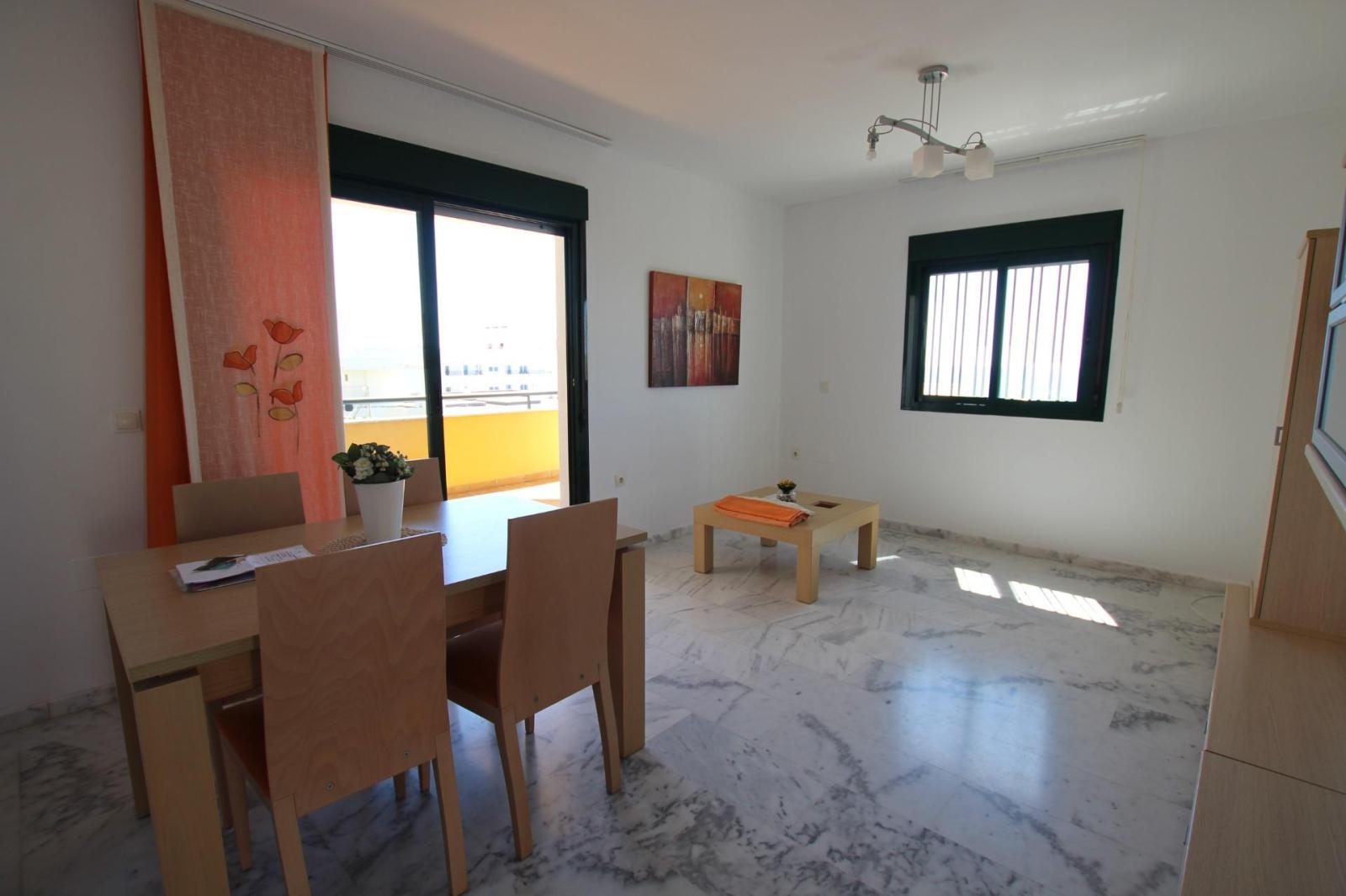 Flat for Sale in Benalmádena