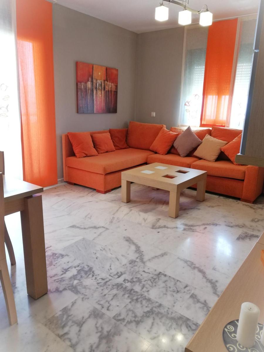 Flat for Sale in Benalmádena