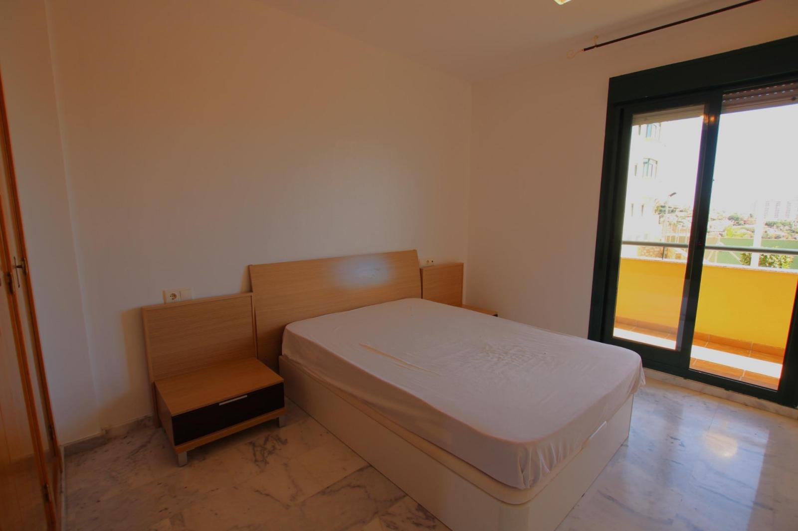 Flat for Sale in Benalmádena