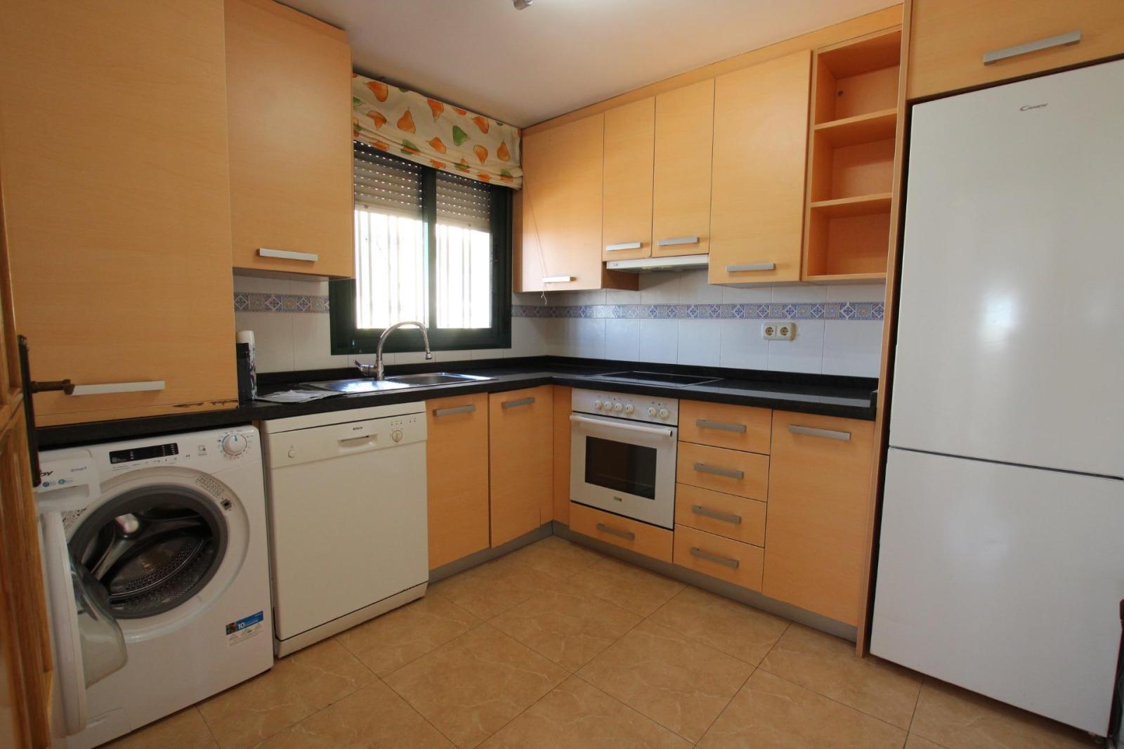 Flat for Sale in Benalmádena