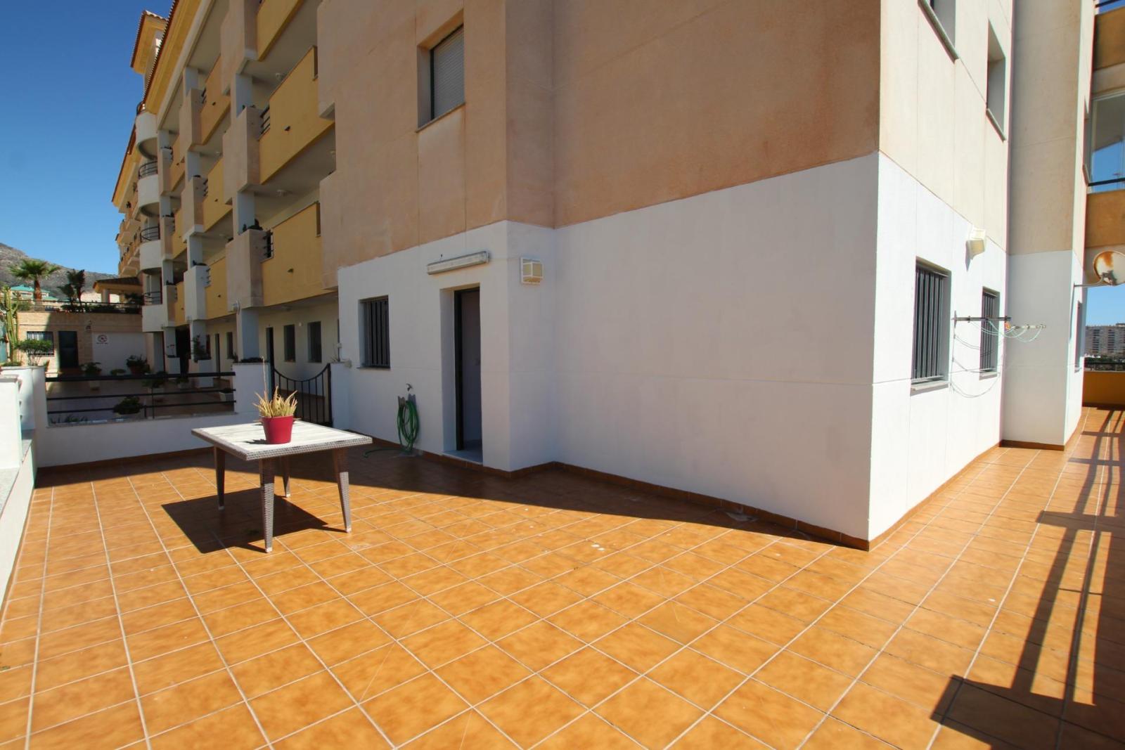 Flat for Sale in Benalmádena