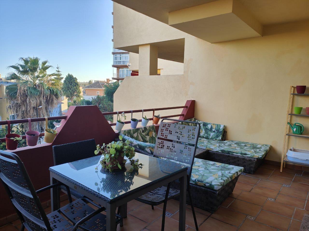 Flat for Sale in Benalmádena