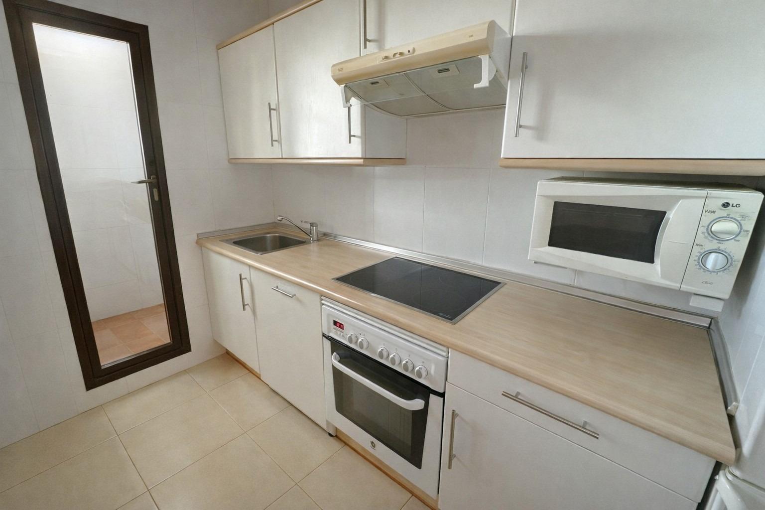Flat for Sale in Benalmádena
