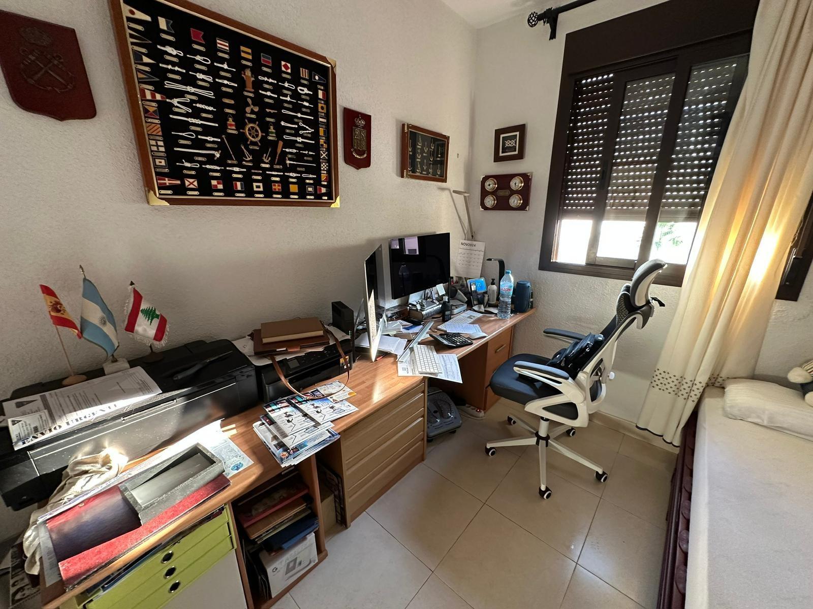 Flat for Sale in Benalmádena