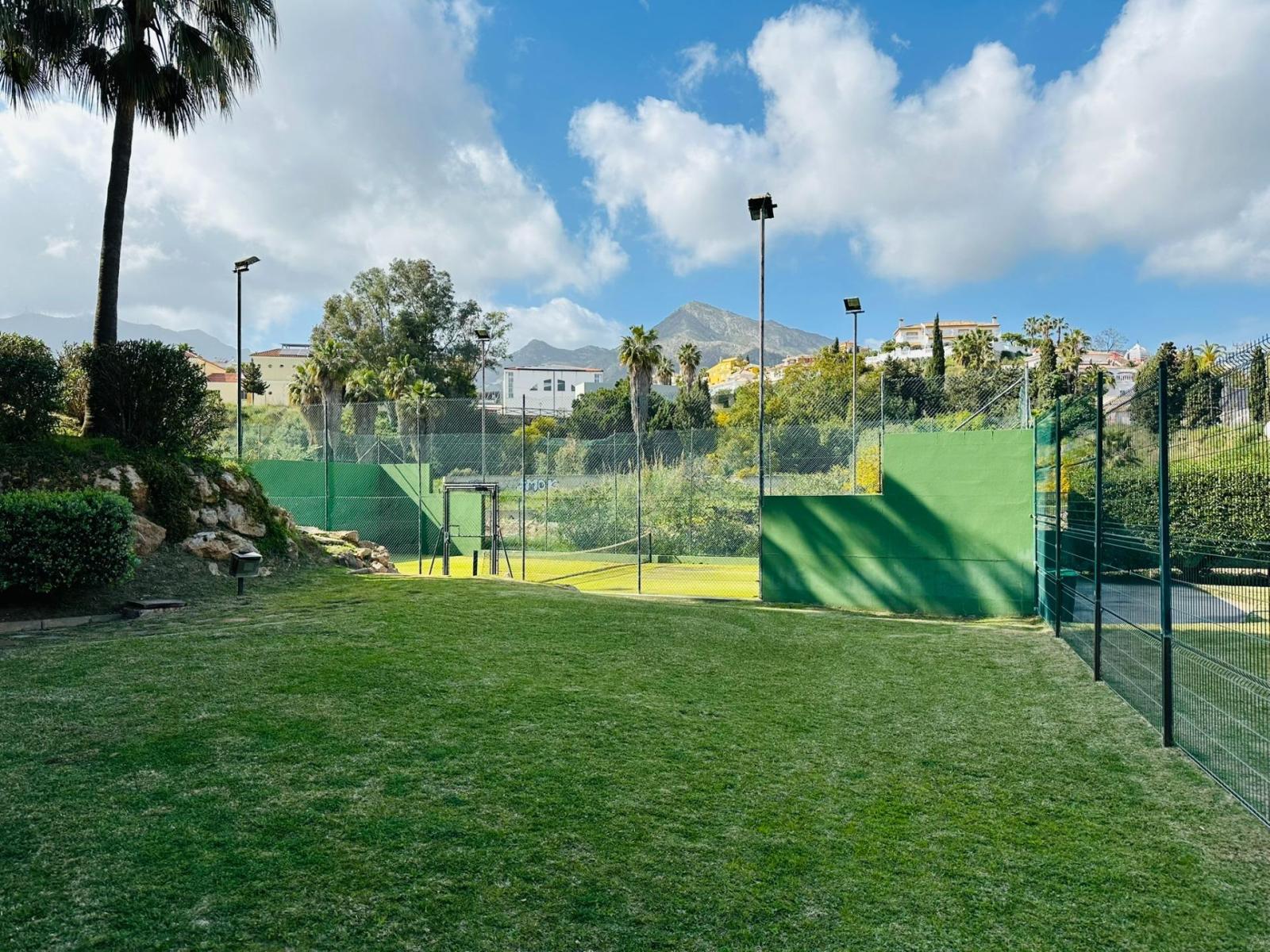 Flat for Sale in Benalmádena