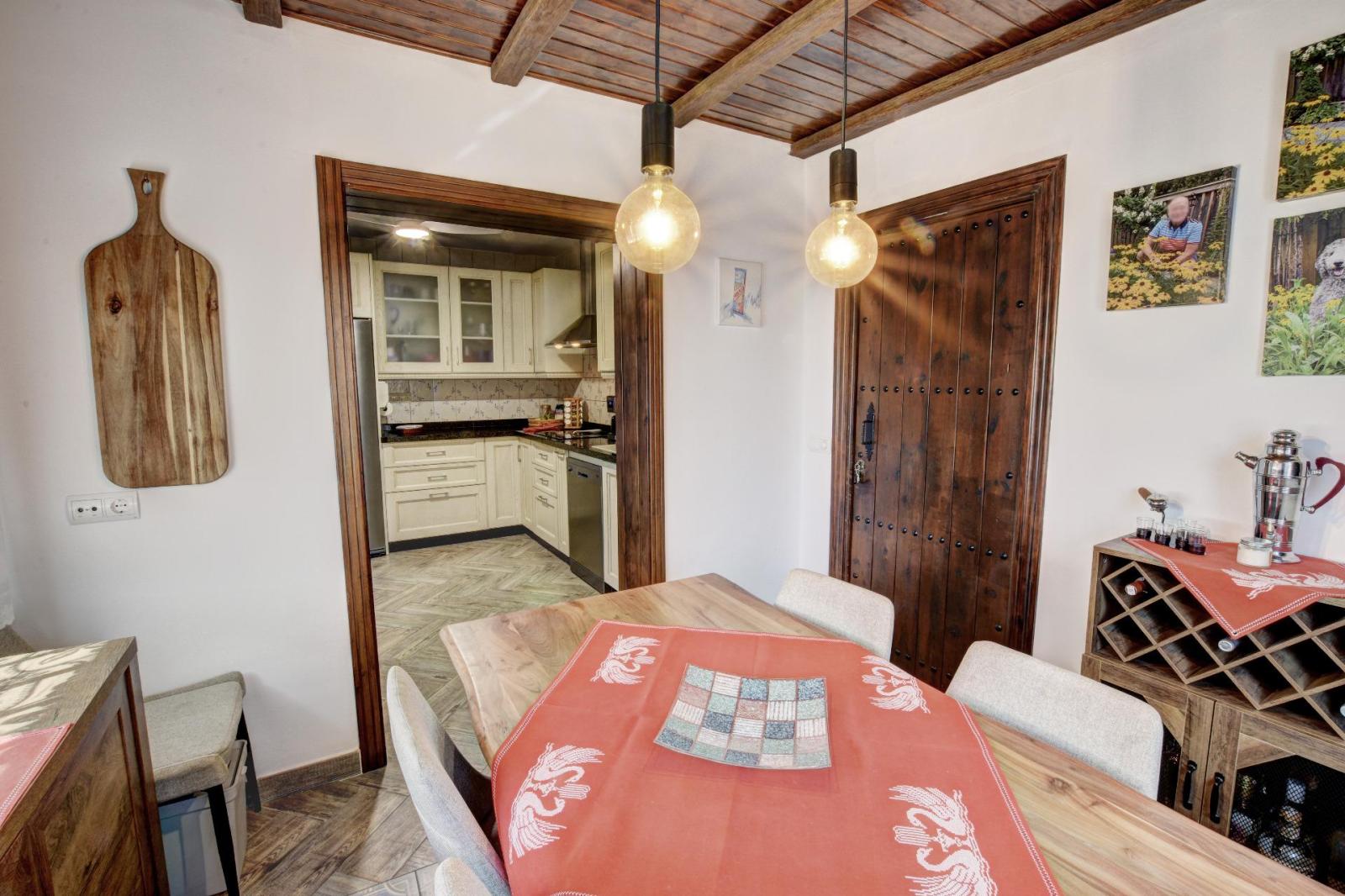 Villa for Sale in Benalmádena