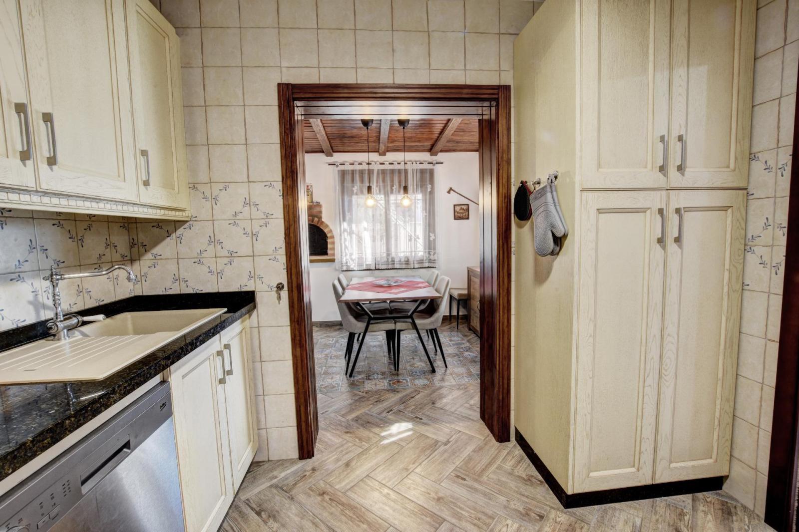 Villa for Sale in Benalmádena