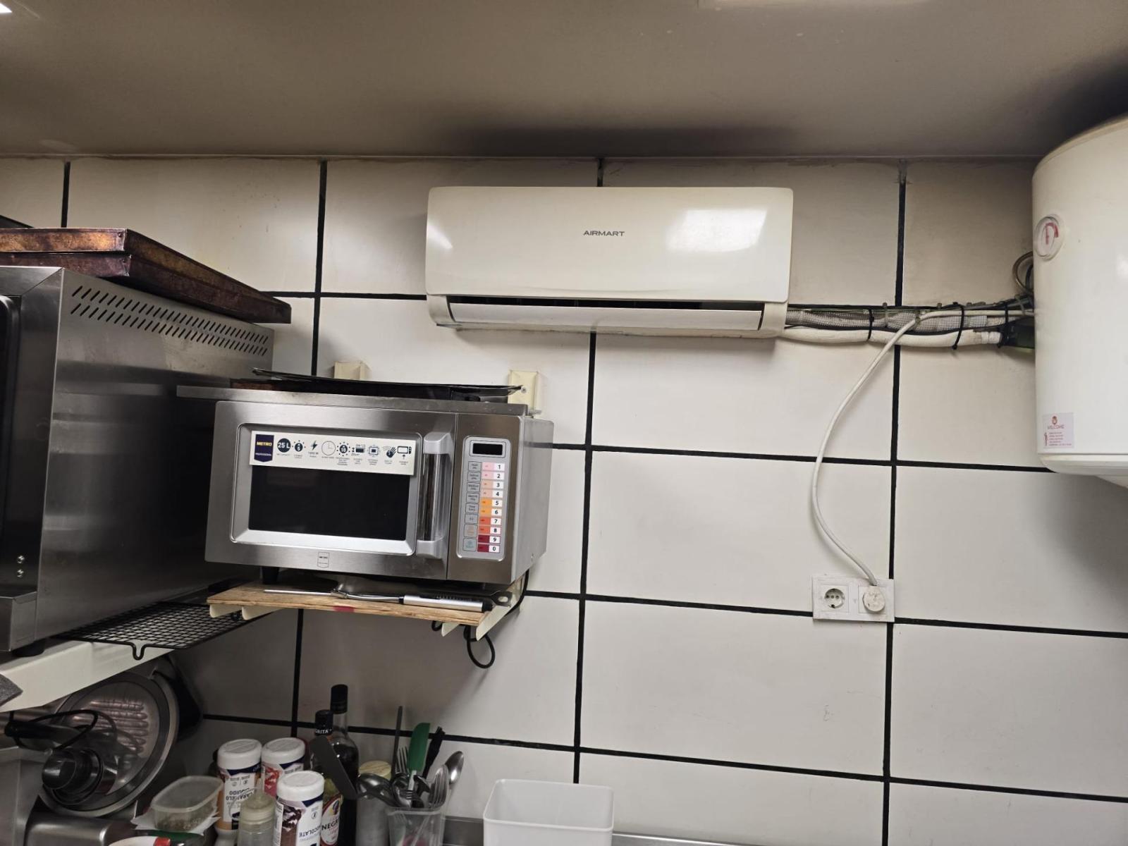 Premise for Rent in Benalmádena