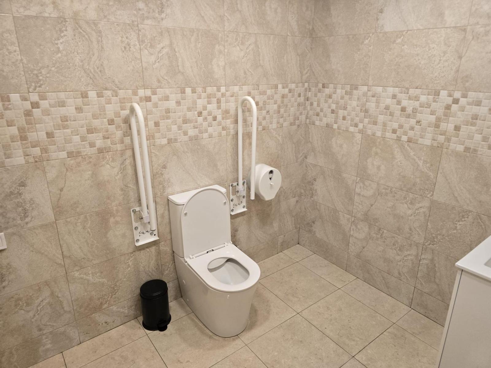 Premise for Rent in Benalmádena