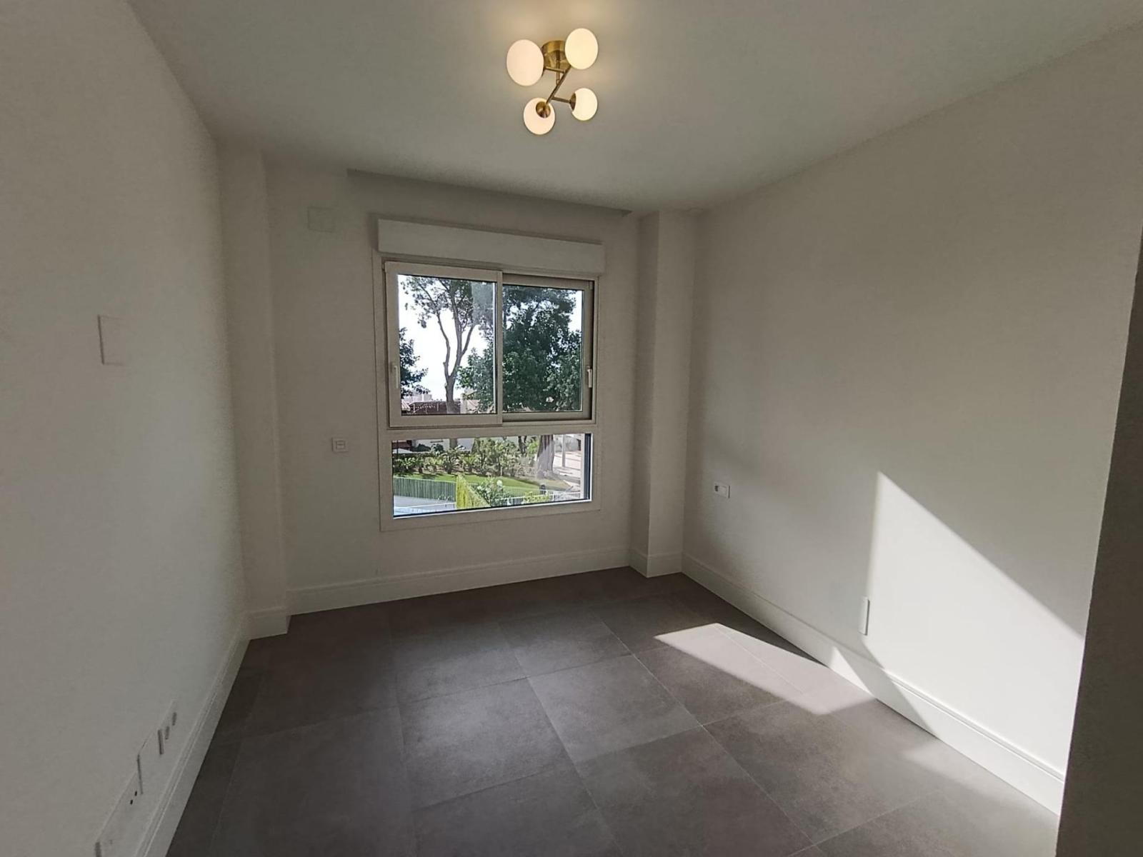 Flat for Rent in Torremolinos