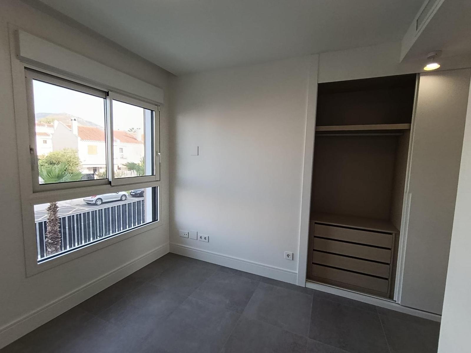 Flat for Rent in Torremolinos