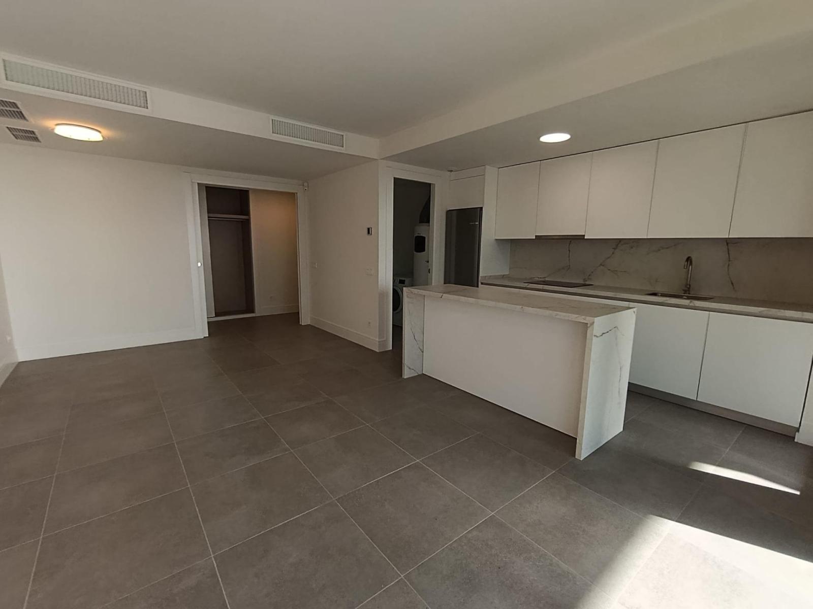 Flat for Rent in Torremolinos