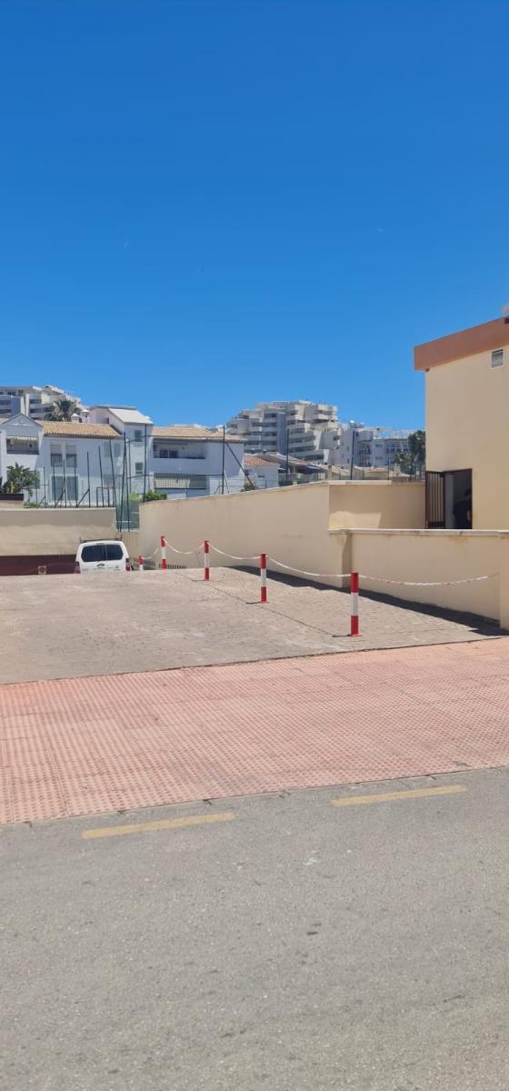 Garage for Rent in Benalmádena
