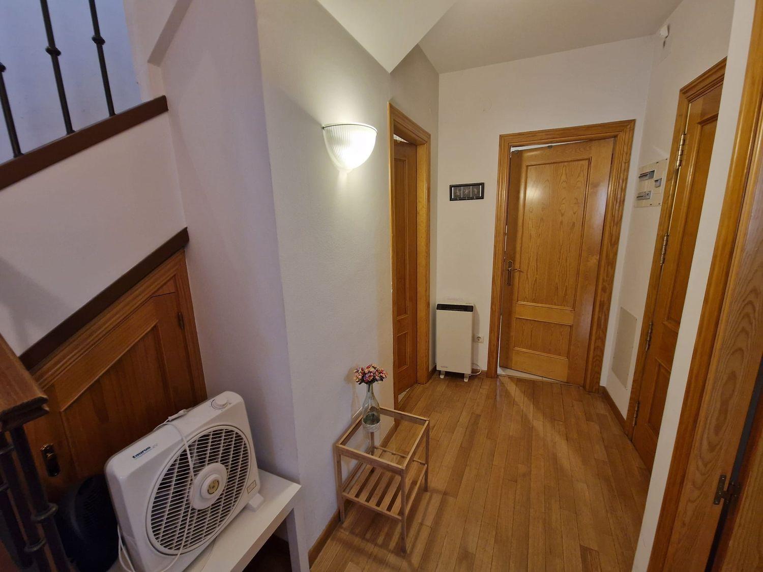 Duplex for Rent in Segovia