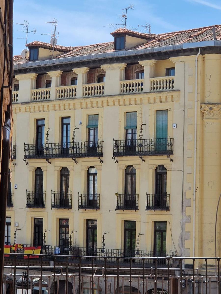 Duplex for Rent in Segovia