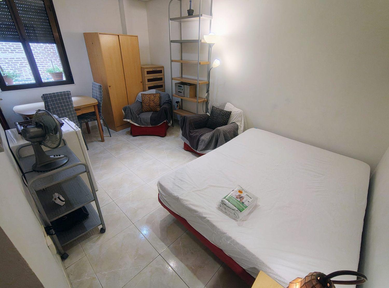 Studio for Rent in Segovia