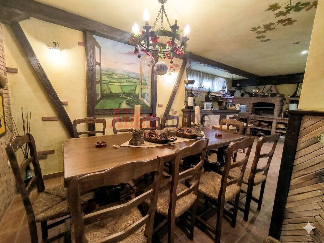 Chalet for Sale in Castrillón