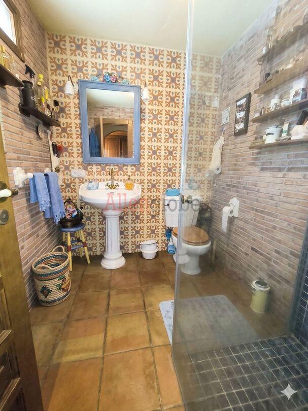 Chalet for Sale in Castrillón
