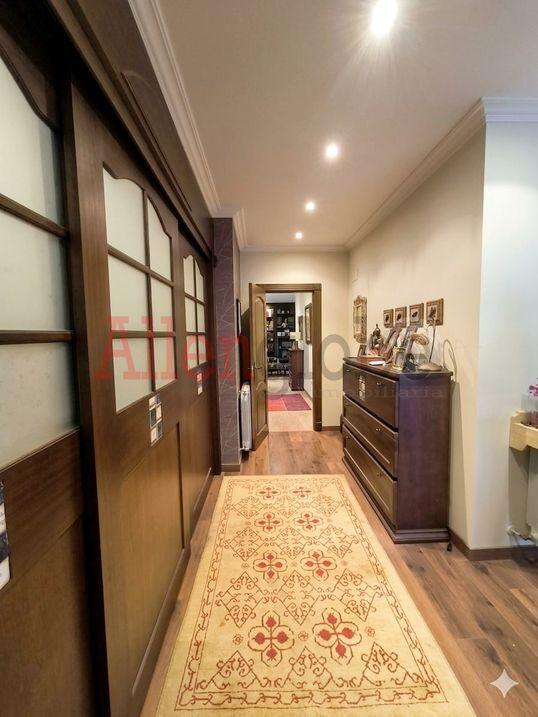 Chalet for Sale in Castrillón
