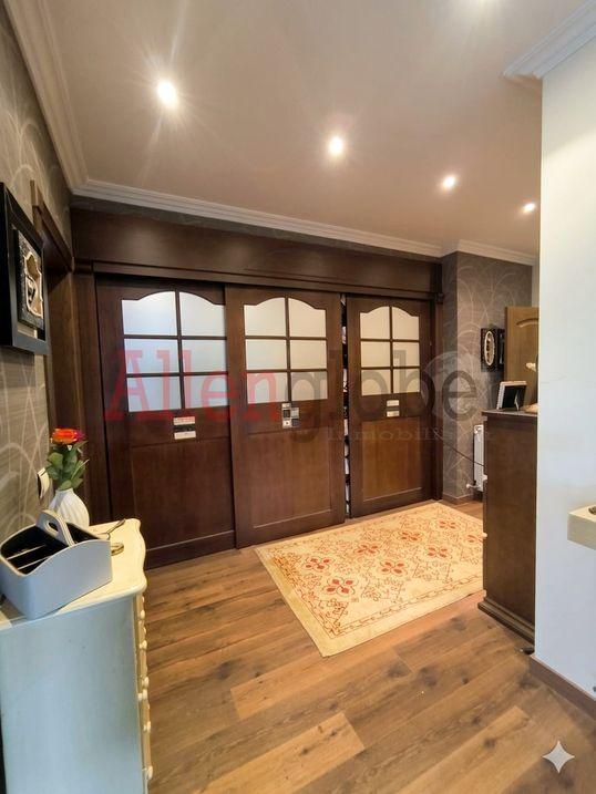 Chalet for Sale in Castrillón