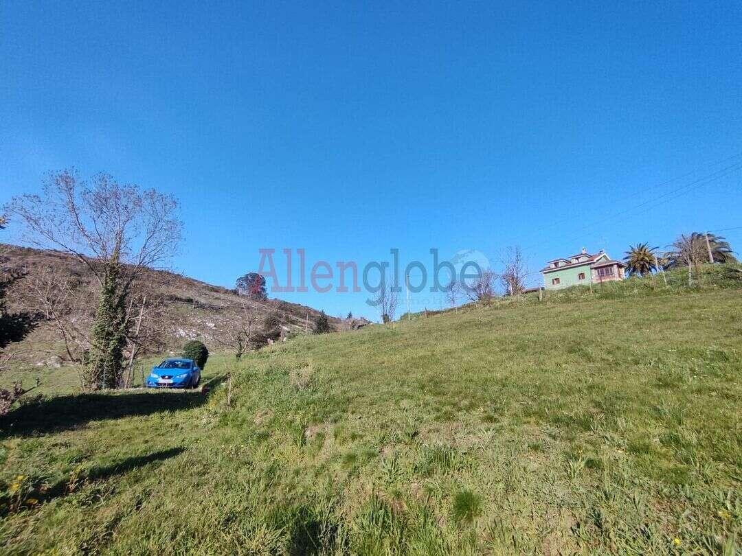 Parcela en Venta en Las Regueras