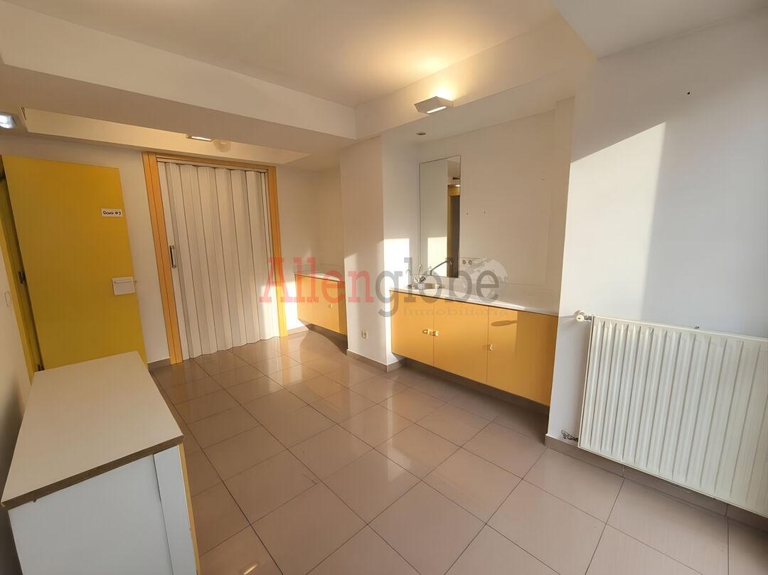 Office for Sale in Oviedo