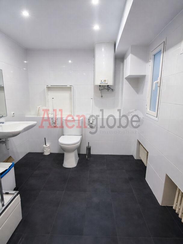 Office for Sale in Oviedo