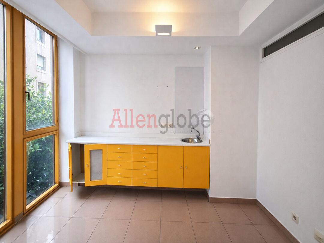 Office for Sale in Oviedo