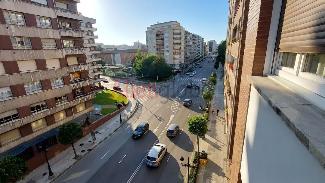 Piso en Venta en Oviedo
