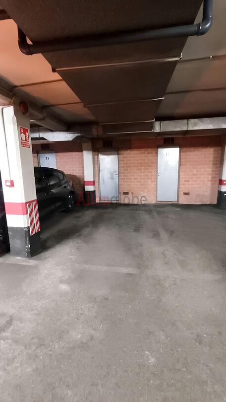 Piso en Venta en Oviedo