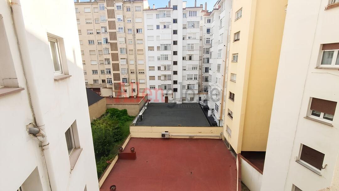 Piso en Venta en Oviedo