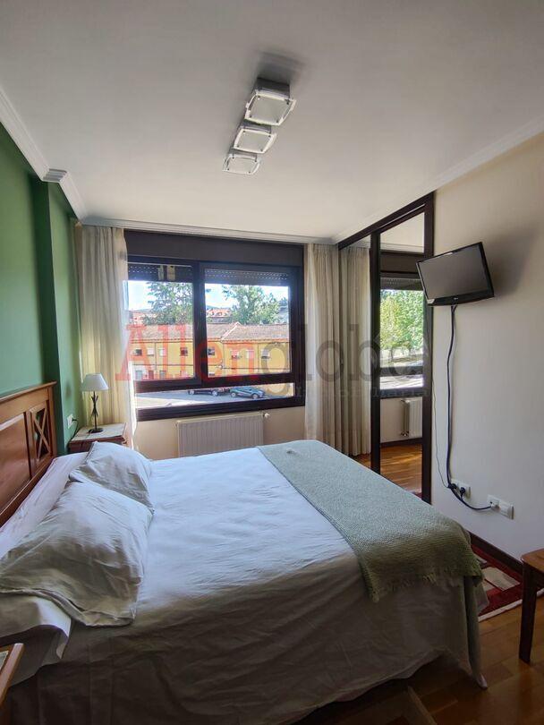 Flat for Sale in Oviedo
