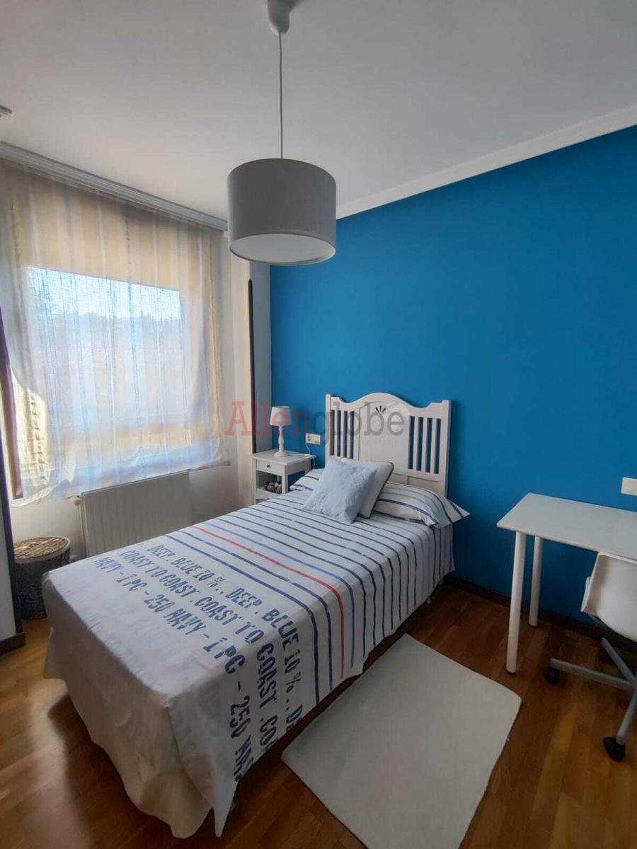 Flat for Sale in Oviedo