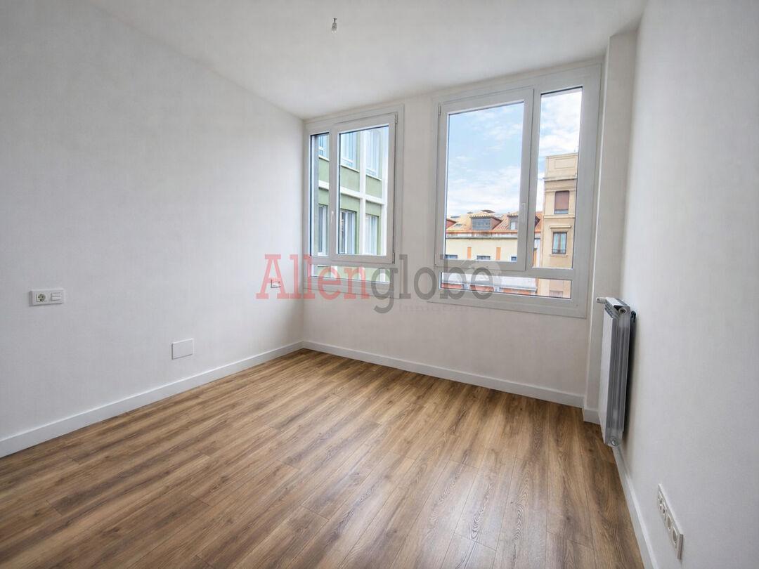 Flat for Rent in Gijón