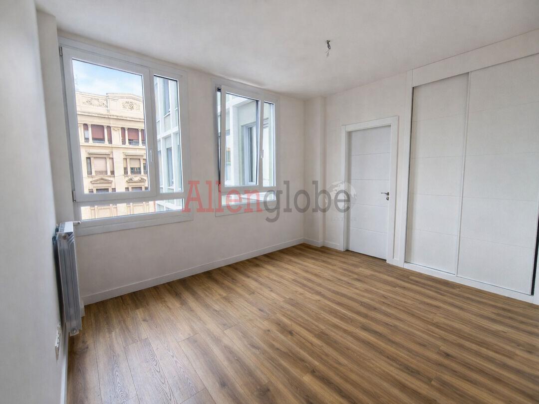Flat for Rent in Gijón