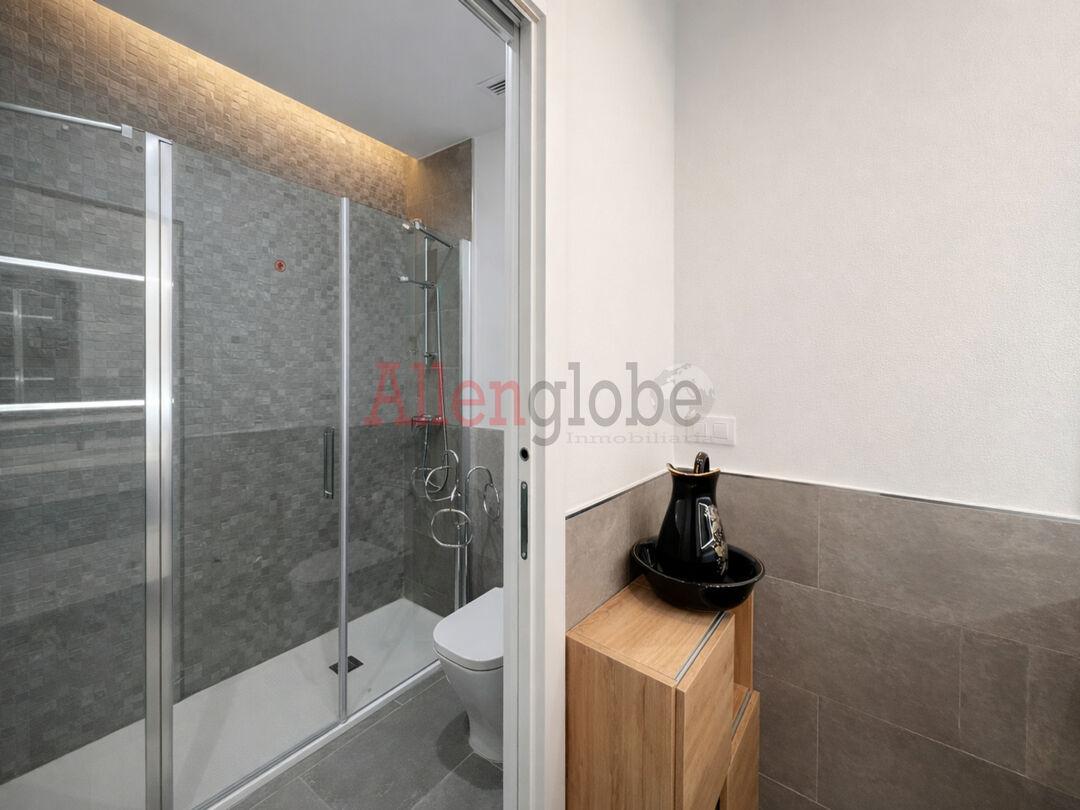 Flat for Sale in Oviedo