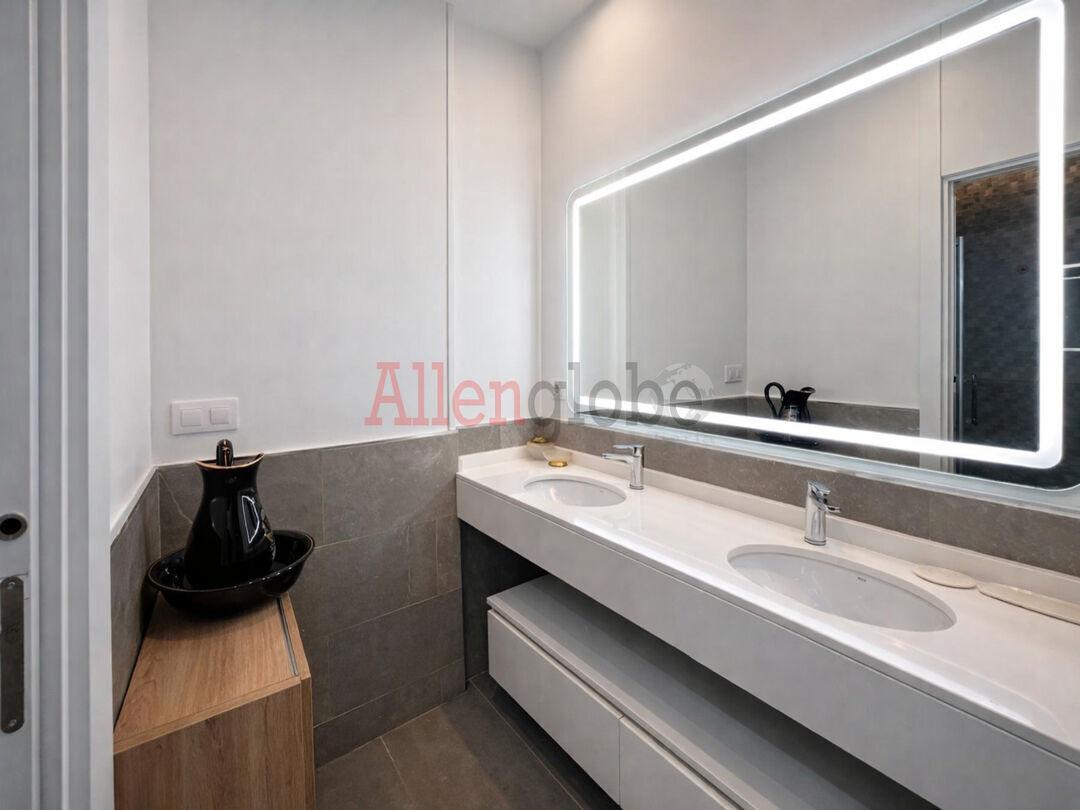 Flat for Sale in Oviedo