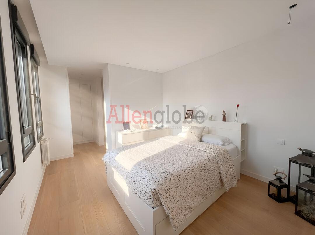 Flat for Sale in Oviedo