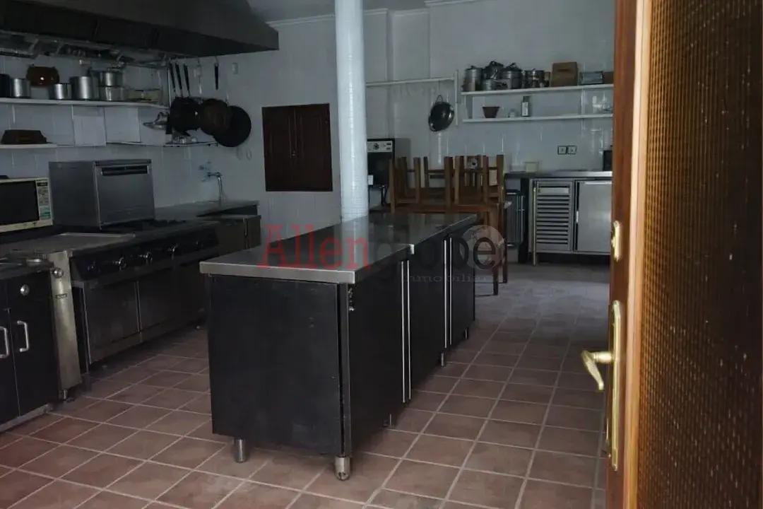 Premise for Sale in Mieres