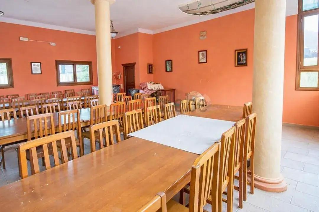 Premise for Sale in Mieres